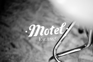 Motel . Logoed